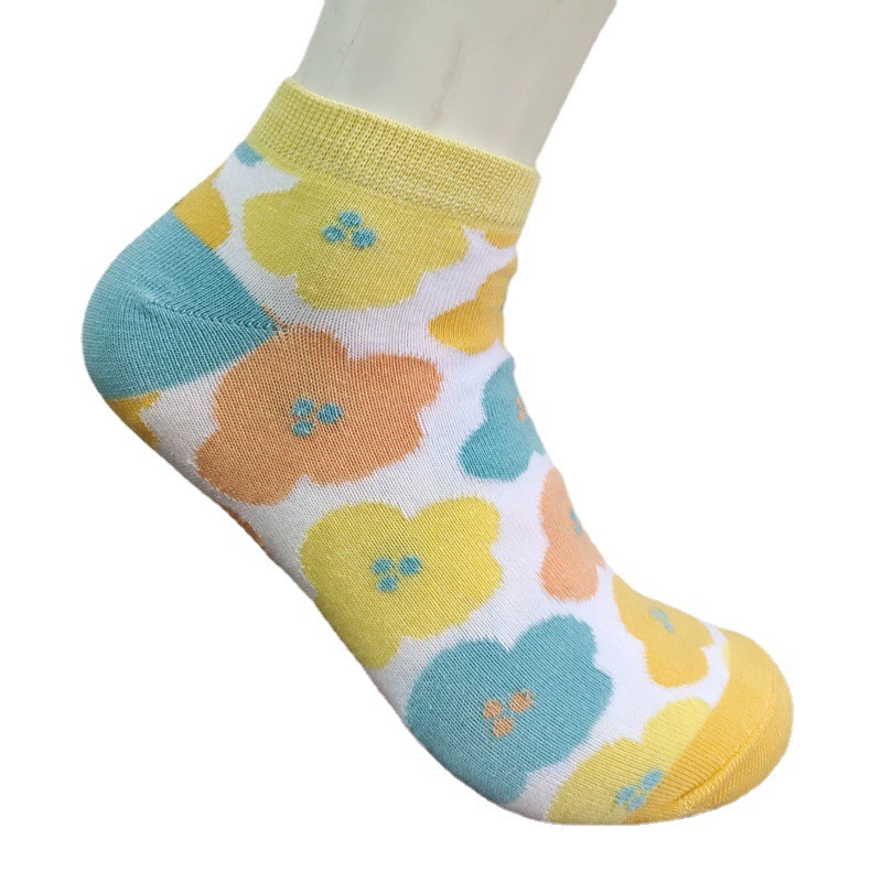 Amazon трансграничные новые носки европейские и американские носки женские короткие цветные жаккардовые носки уличные трендовые взрывы