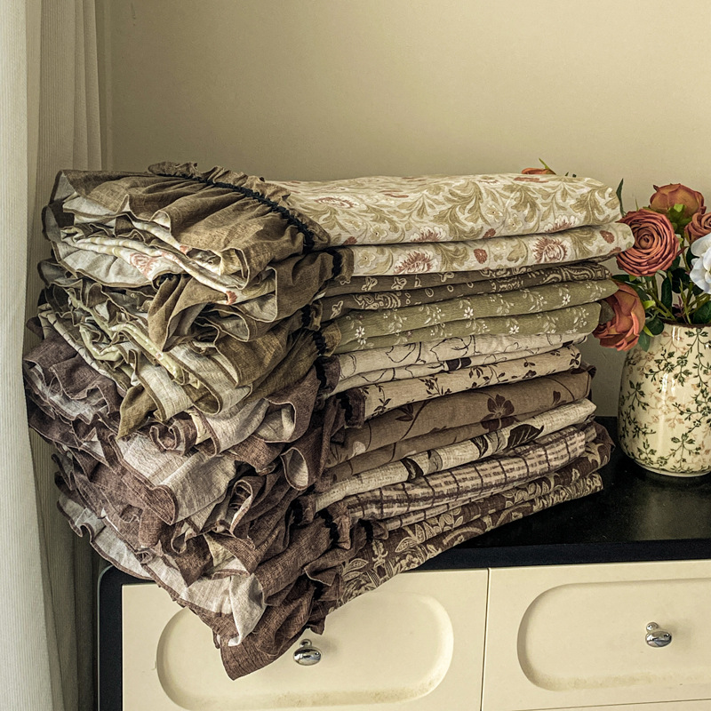 Jogo de cama vintage floral estilo boho com renda_voghion.com