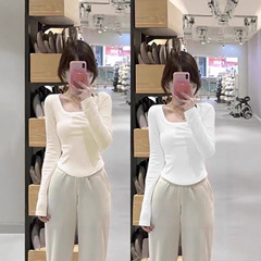 设计感别致方领长袖t恤女春秋冬内搭小众打底衫辣妹修身显瘦上衣