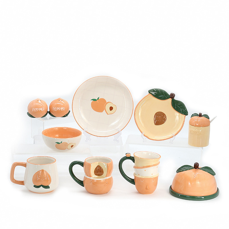 Modern Creative Ceramic Peach Tableware Home Exquisite Set Combination Birthday Gift Souvenir Housewarming Gift Modern Creative Ceramic Peach Tableware Home Exquisite Set Combination Birthday Gift Souvenir Housewarming Gift