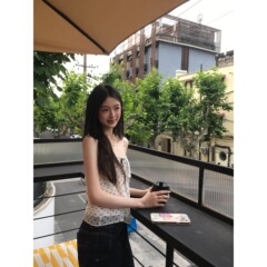 复古法式波点吊带雪纺衫女夏温柔气质显瘦小众设计感外穿背心上衣