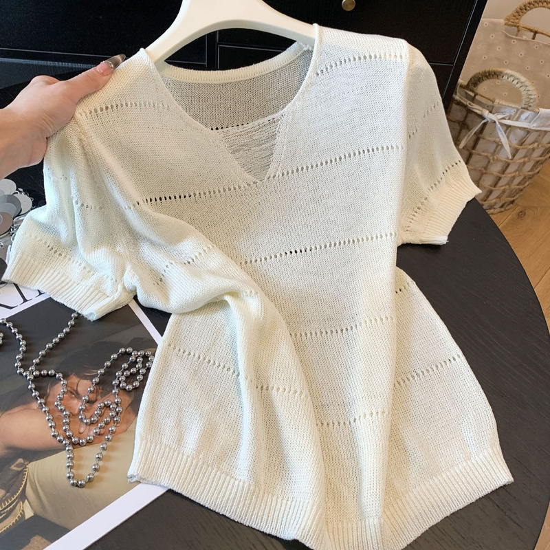 Line Texture Loose Hollow-Out Knit Top 2026 Summer New Style Exquisite Tassel V-Neck T-Shirt for Women Line Texture Loose Hollow-Out Knit Top 2026 Summer New Style Exquisite Tassel V-Neck T-Shirt for Women