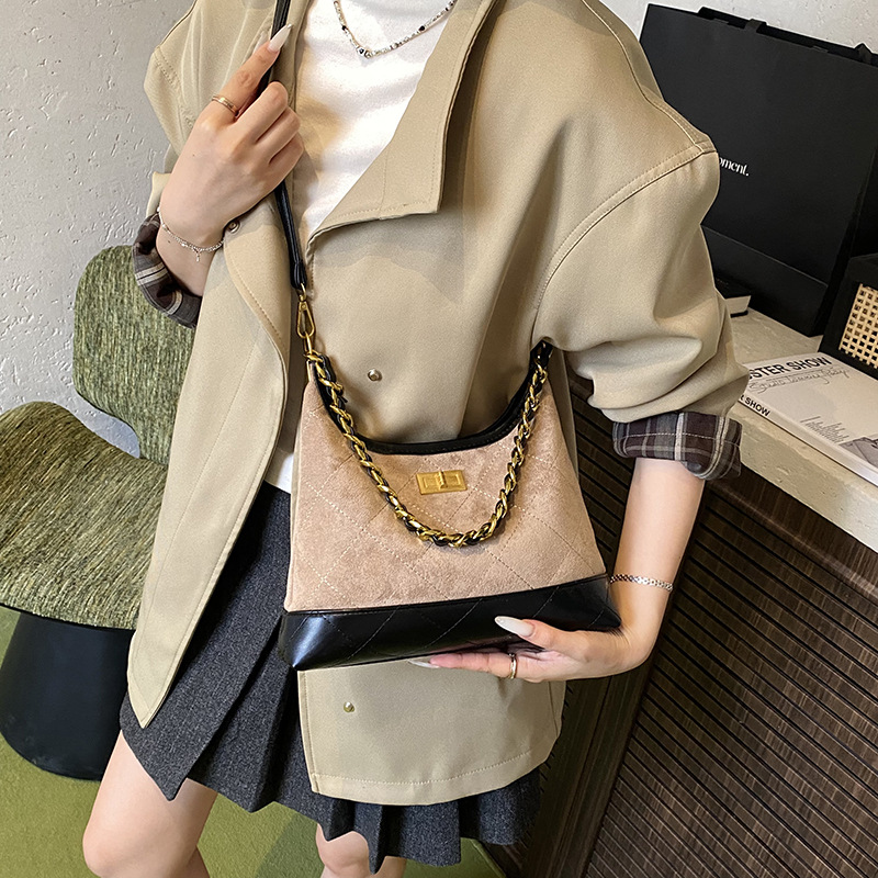 Transfronterizos retro esmaltado bolso de brazo para mujeres 2025 nueva moda cadena de diamante bolso de hombro de tela extranjera bolso de mochila