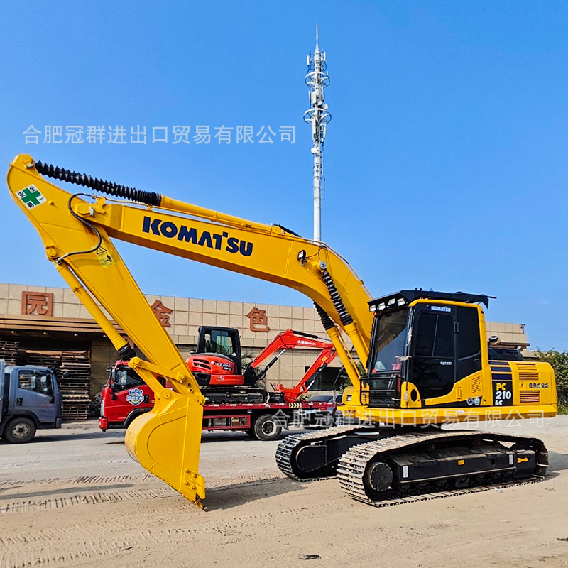 Komatsu Komatsu PC210 excavadora de segunda mano noventa por ciento nuevo vehículo original fabricante directo a través de la frontera sin preocupaciones