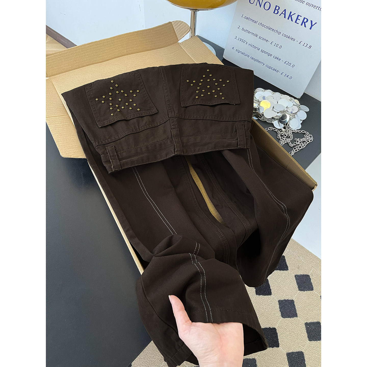 Women's High-Waisted Slimming Wide Leg Trousers Brown Rhinestone Patchwork Casual Denim Jeans Pocket Detail Retro American Style Spring Fashion_ecoleips.com