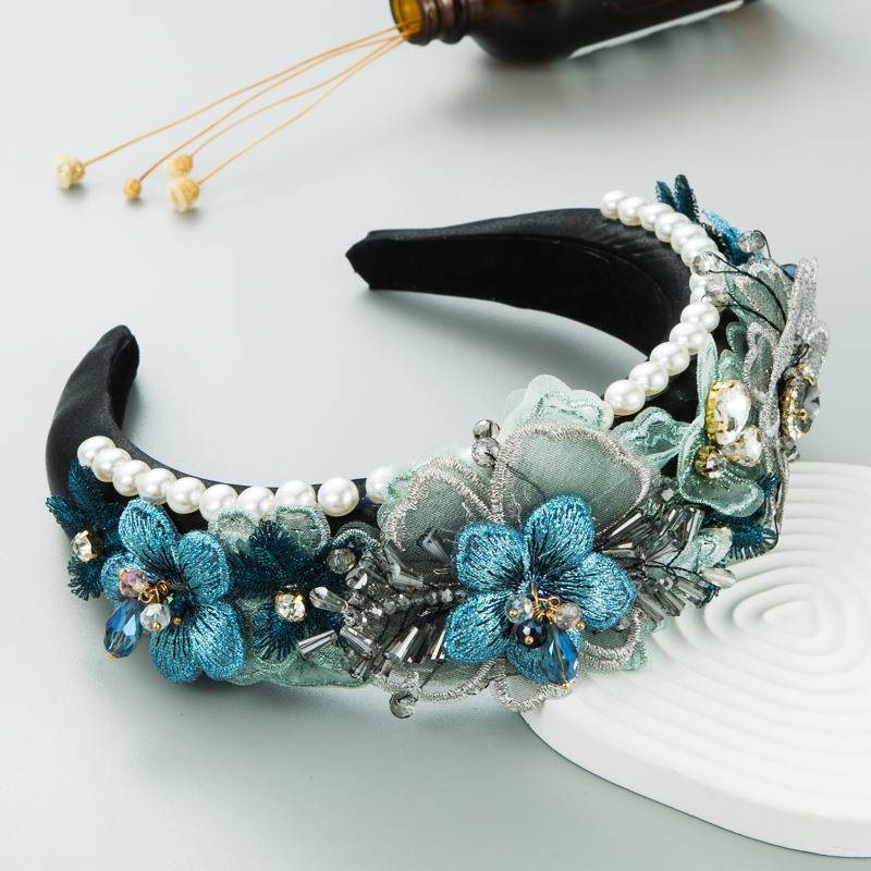 Baroque Style Fashion Pearl Lace Petal Diamond Crystal headbandpicture4