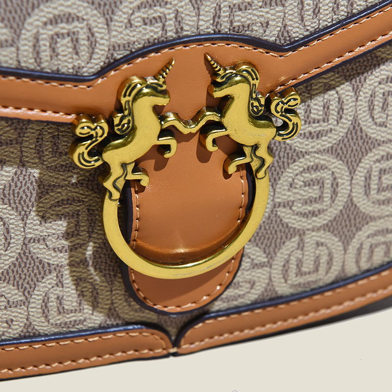 2023 Herbst Neue Live-Übertragung Beliebte Trendy Retro High-Level Umhängetasche Koreanische Satteltasche Unterarm Damentasche_voghion.com