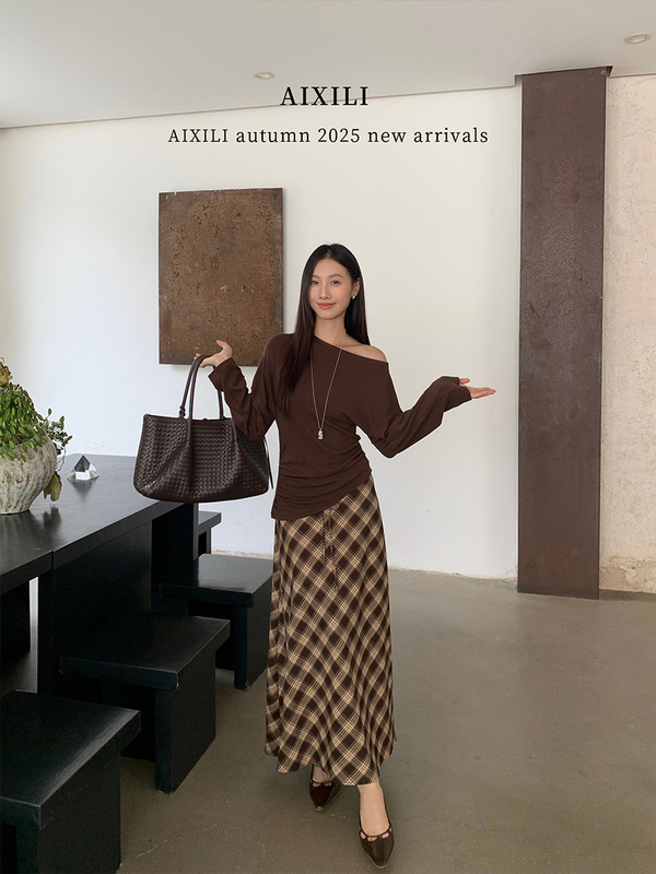 爱西里2025秋简约高级感复古时髦格纹百搭A字显瘦半身裙15308|undefined