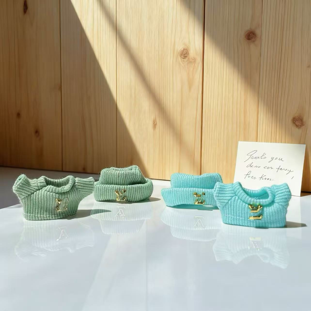 Conjunto de Ropa Tejida para Muñeca Mini 4.0 de 10 cm de Tela Intercambiable