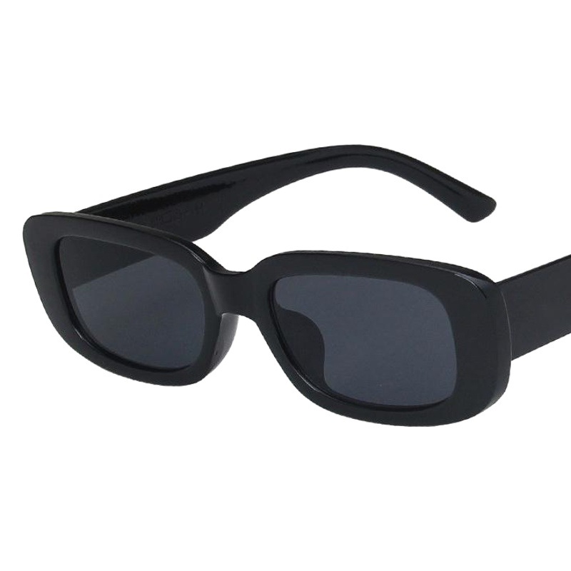 Gafas de Sol de marco pequeño europeo y americano cuadrado simple 2020 nuevas gafas de sol moda punk Street shooting pasarela gafas de moda