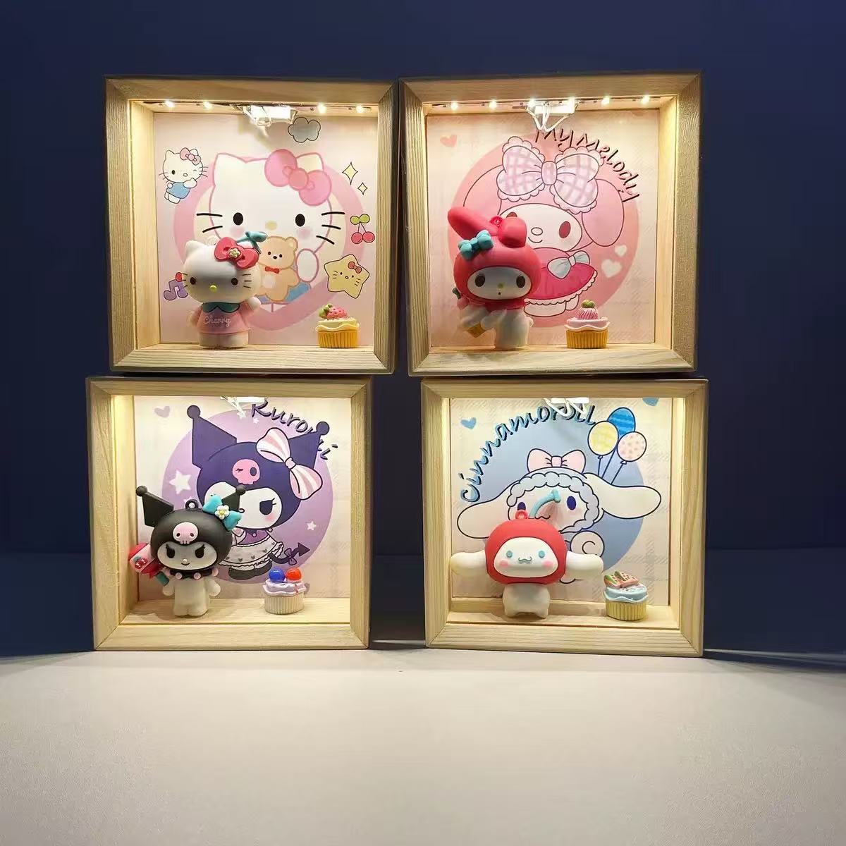 520 Tanabata Día de San Valentín Sanrio lindo dibujos animados luz nocturna marco de fotos decoración para novia y novia regalo de cumpleaños