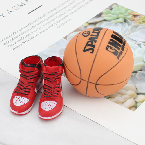 Basketball cake decoration mini sneaker basketball model slam dunking handsome man birthday party basketball theme cake ornament