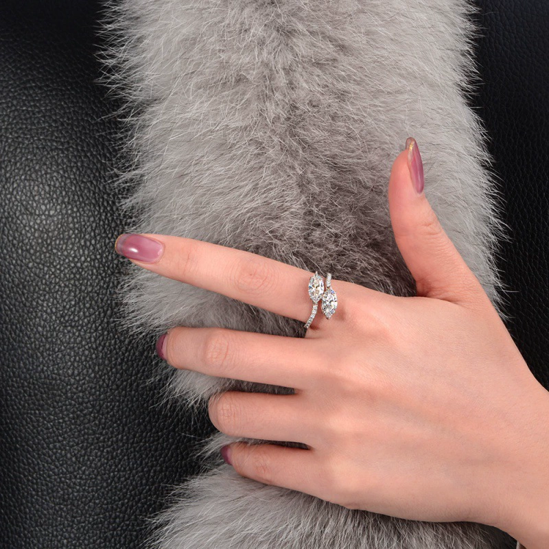 Sophisticated fashionable wedding ring, silver 925 sample