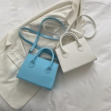 2025春夏季新款斜挎包糖果色手提小方包简约流行包包女休闲单肩包