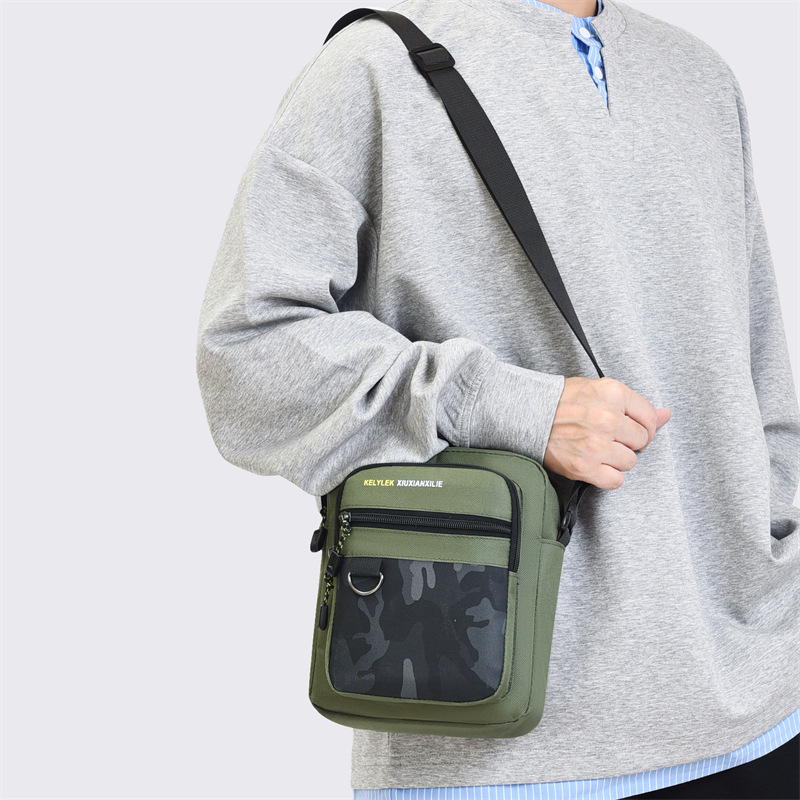 Bolso de hombro de viaje ligero y simple para hombres, bolso de hombro a prueba de derrames, bolso de moda para hombres de negocios