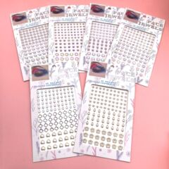 アマゾンはABカラー子供の個性的な顔の眉間を提供しています。