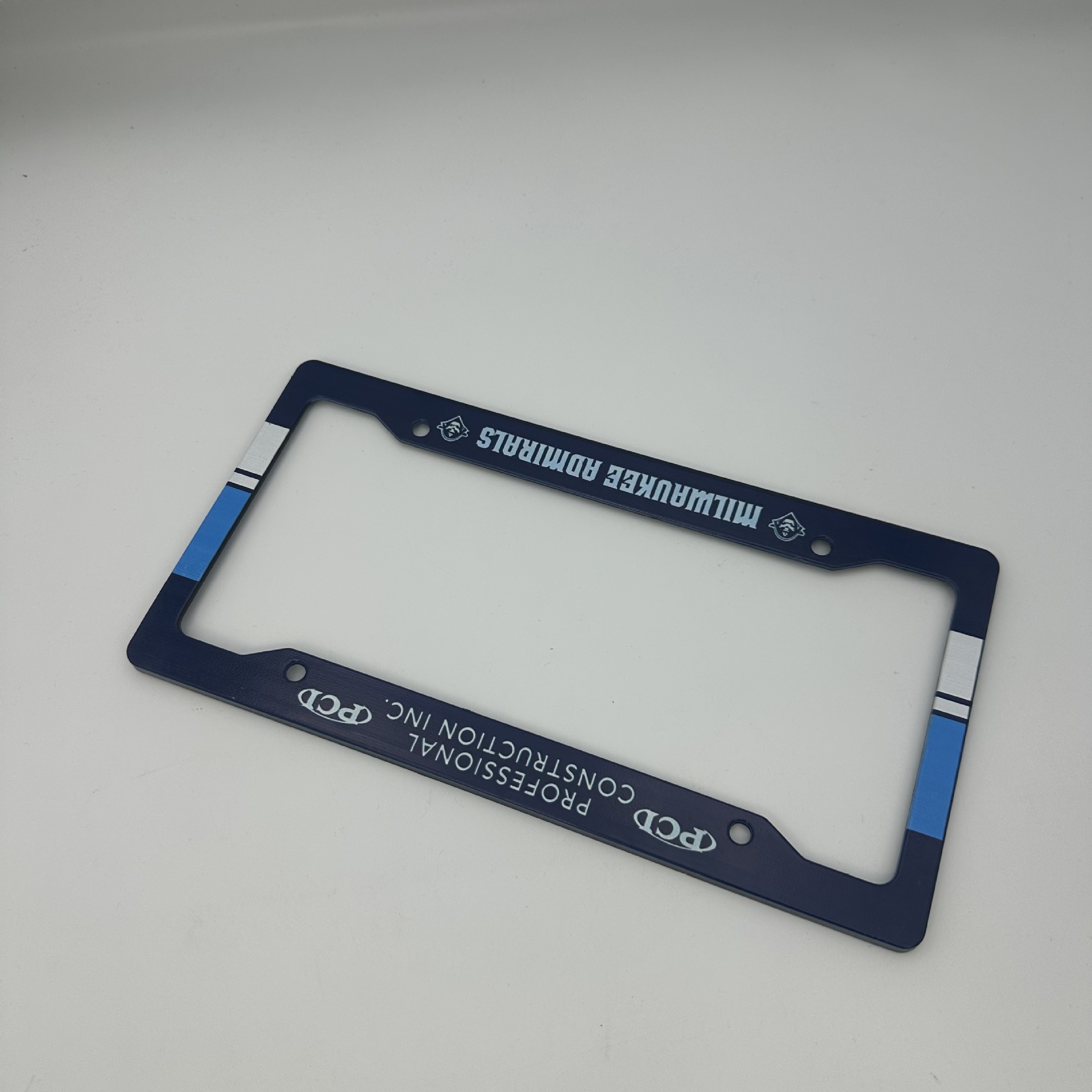 US standard four-hole plastic small round hole full-print license plate frame, personalized car license plate frame, decorative frame, license plate holder