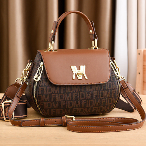 Manufacturer's bags for women 2024 new summer trendy women's cross-body handbags fashionable shoulder small bags for women one-piece drop shipping