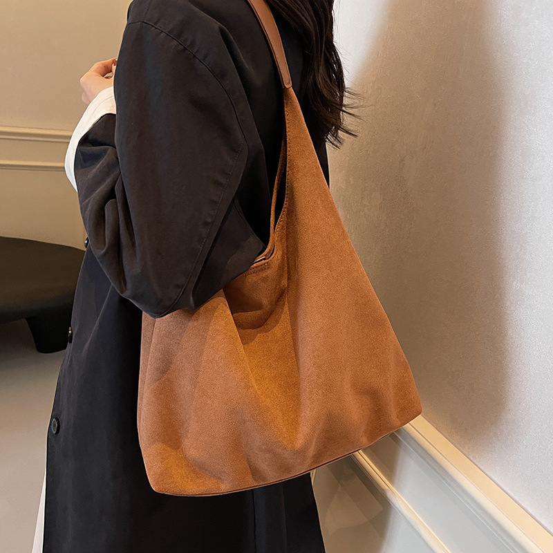 Vintage Soft Suede Faux-Leather Hobo Bag For Women 2024 New Autumn/Winter Trendy Large Capacity Shoulder Bucket Bag - Thumbnail 3