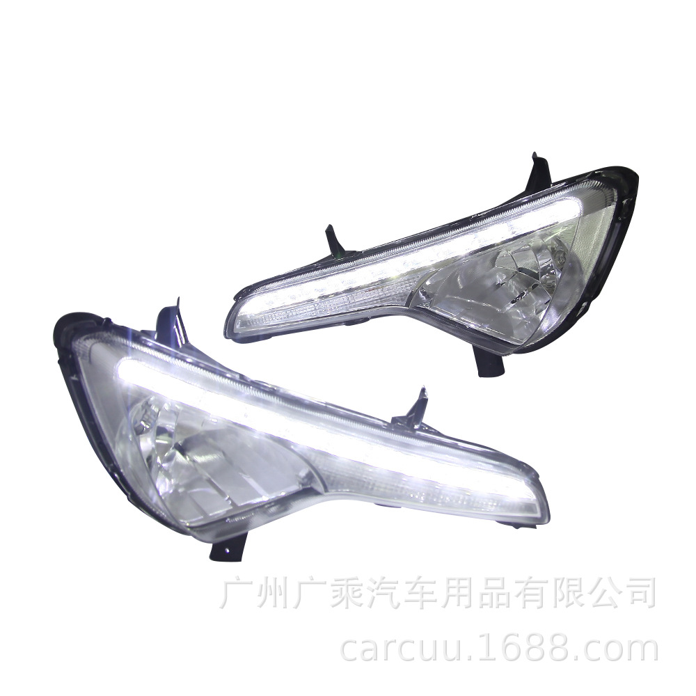 Aplicable a 11-14 Kia Smart Run LED modificó la luz corriente diurna con el montaje ligero amarillo de la luz de niebla de la dirección