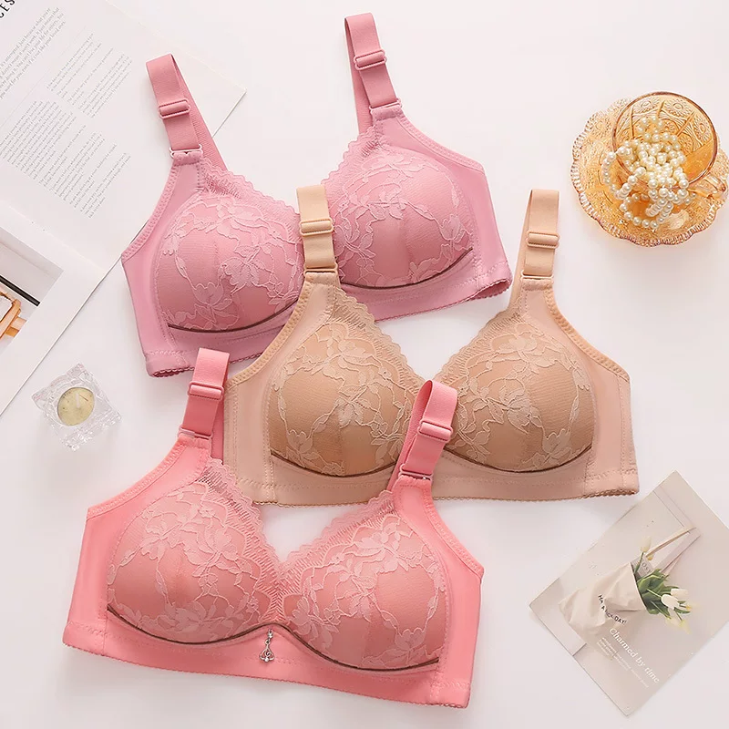 Supporting wireless bra, straps, sports bra