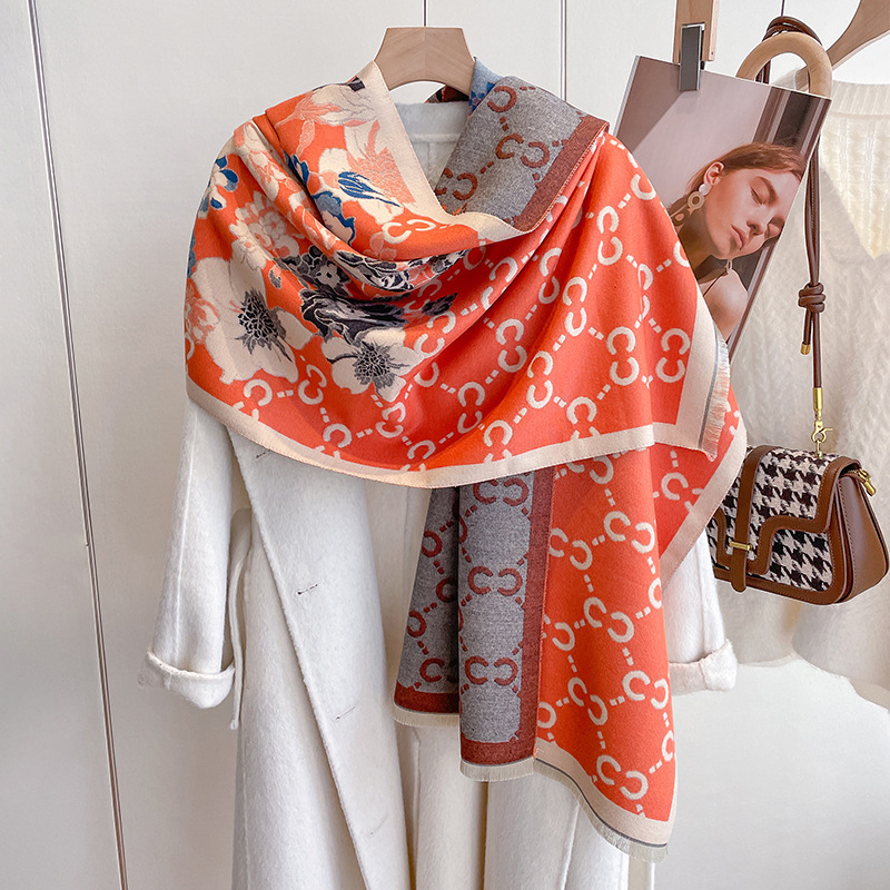 2023 de alta calidad versátil cálido chal engrosada bufanda Otoño e Invierno Nueva carta flor bufanda de Cachemira para las mujeres