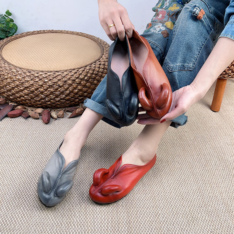 2025 New Ready-Made Croissant Shoes Soft Sole Comfortable Low-Cut Flat Heel Slip-On Shoes Ethnic Style Retro Women
