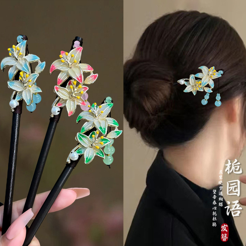 25年新款古风流苏发簪中式高级感小众步摇盘发发钗缠丝旗袍簪子|undefined
