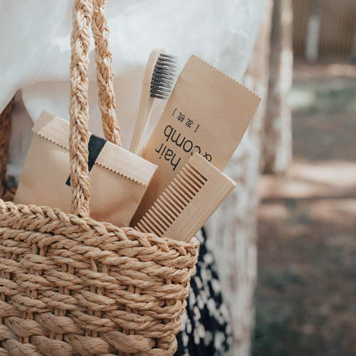 Water-based glue kraft paper hotel bamboo disposable toothbrush toothpaste wooden razor guest room toiletries set 
