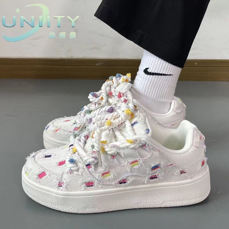 Xiandou Rainbow Hong Kong Style Vintage Bread Shoes 2024 Summer New Student Wear-resistant Non-slip Skate Shoes for Women