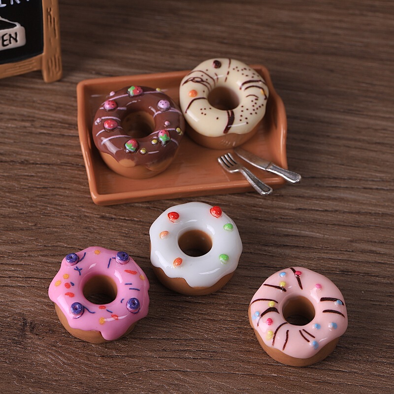 Simulated Food Toy DIY Cream Chocolate Donut Doll House Desktop Ornaments Keychain Pendant Resin Accessories Simulated Food Toy DIY Cream Chocolate Donut Doll House Desktop Ornaments Keychain Pendant Resin Accessories