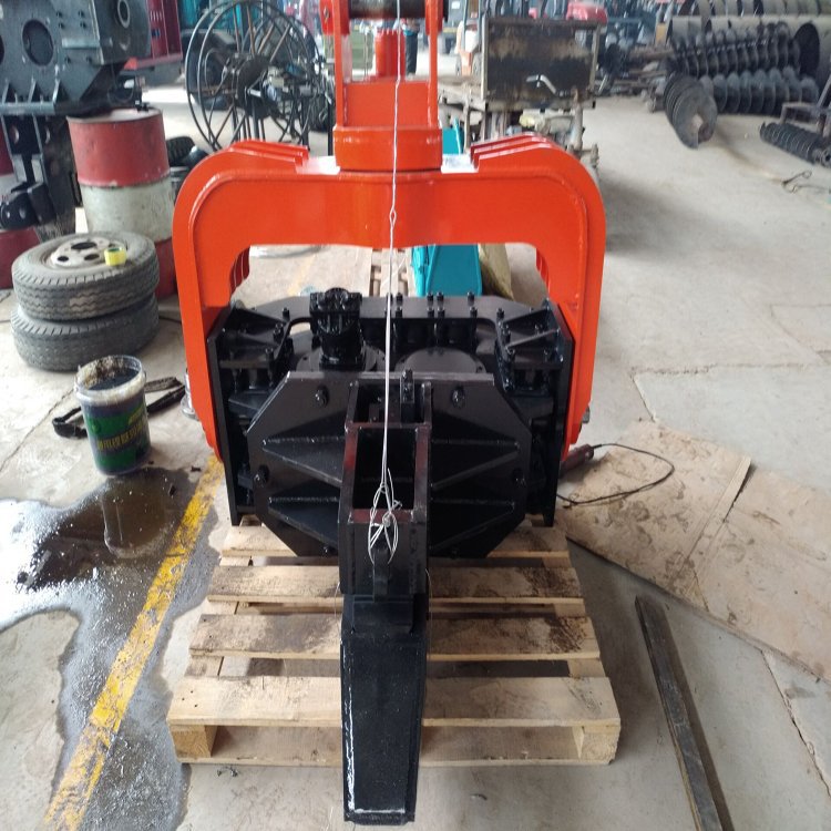 1高频震动水泥桩 打桩臂价格挖掘机 高频液压振动锤打拔桩机