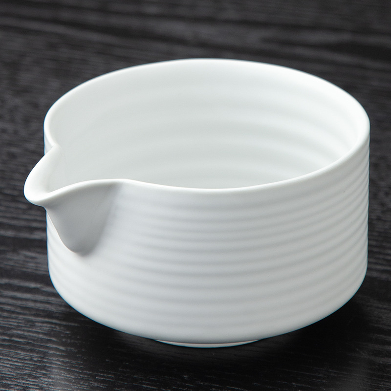 Juego de cuatro piezas de ceremonia del té de matcha, jaula de té de Baiben, tazón de té de pie, juego completo de combinación japonesa, té de punto, accesorios de jaula de té