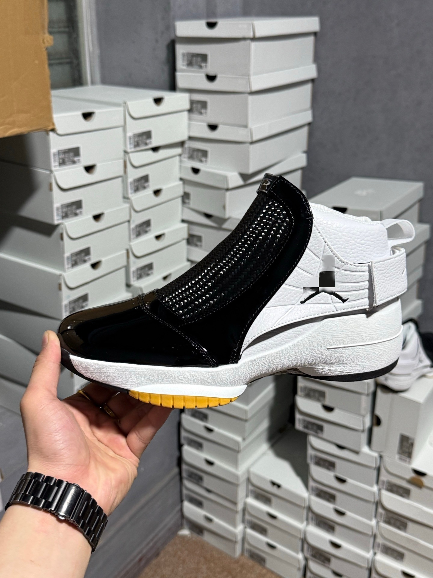 Zapatos Pitian aj19 zapatos de baloncesto de hombre botón negro rojo gris fresco alta almohadilla de aire zapatos clásicos de mujer zapatos deportivos blancos y negros
