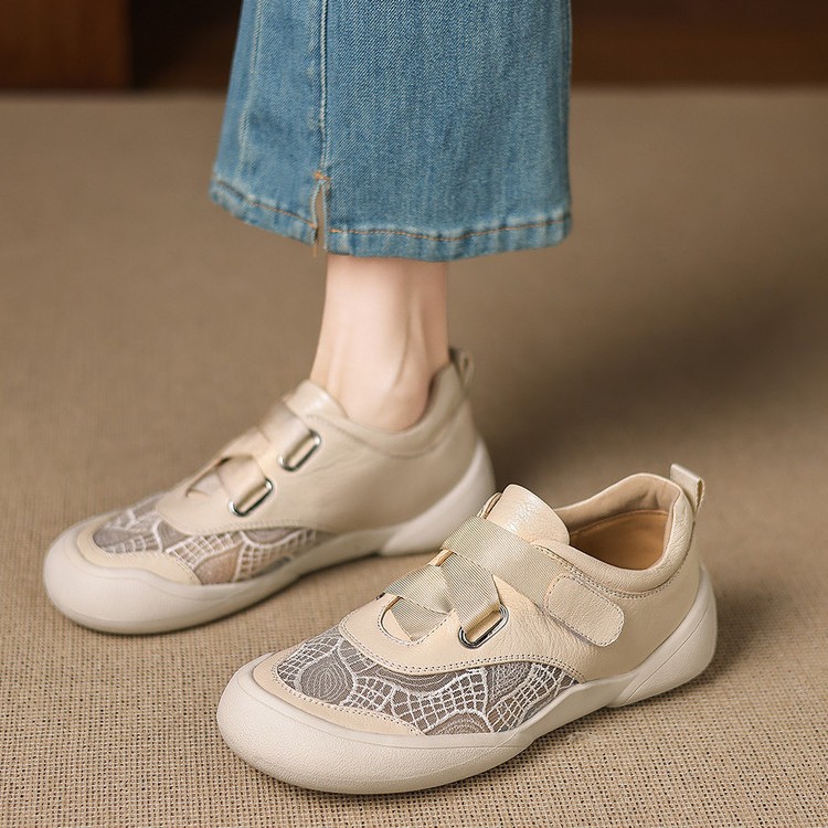Giày sneaker nữ phối màu da thật lỗ thoáng khí đế bệt buộc dây kết hợp miếng dán — màu trắng ngà