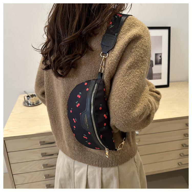 97g Weight Polyester Lining Material Zipper Closure Type Single Shoulder Strap Strap Type Fanny Pack Bags Type Holiday, Daily Occasion PU Material Cherry Pattern All Seasons Season Women's Gender Cute, Streetwear Style Dumpling Shape Shape Women's Cute Streetwear Cherry PU Waist Bags 10
