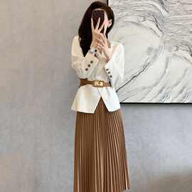 秋冬新款女装套装职业气质收腰显瘦西装上衣百褶裙子两件套冬