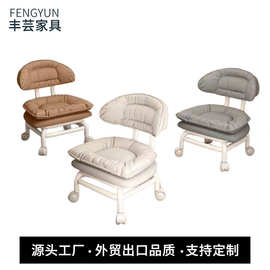 万向轮凳子可坐靠背滑轮矮凳网红儿童小椅子家用带娃小沙发