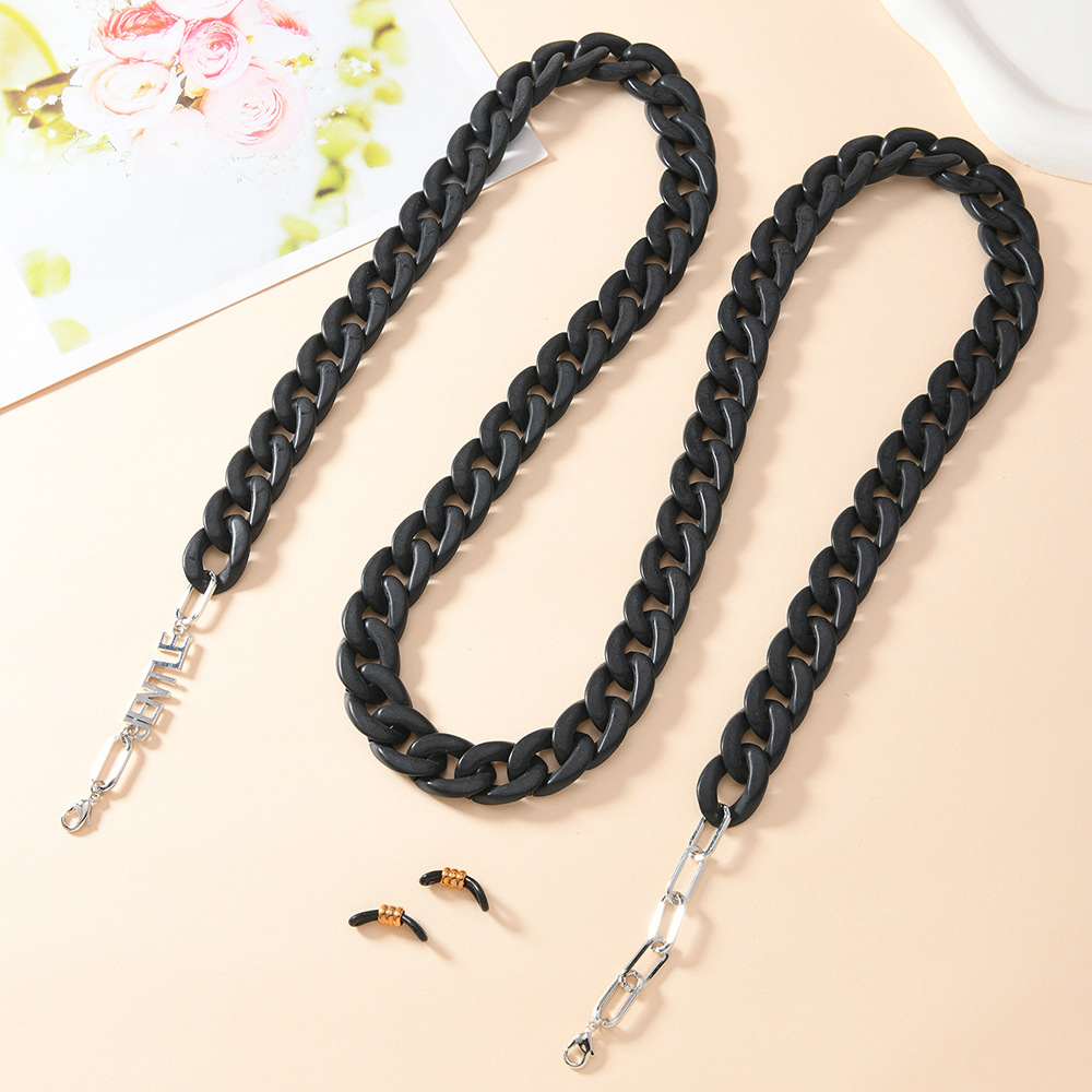 Nueva personalidad transfronteriza máscara popular cadena colgante cadena de gafas collar europeo y americano máscara de resina acrílica negra cadena gruesa image 3