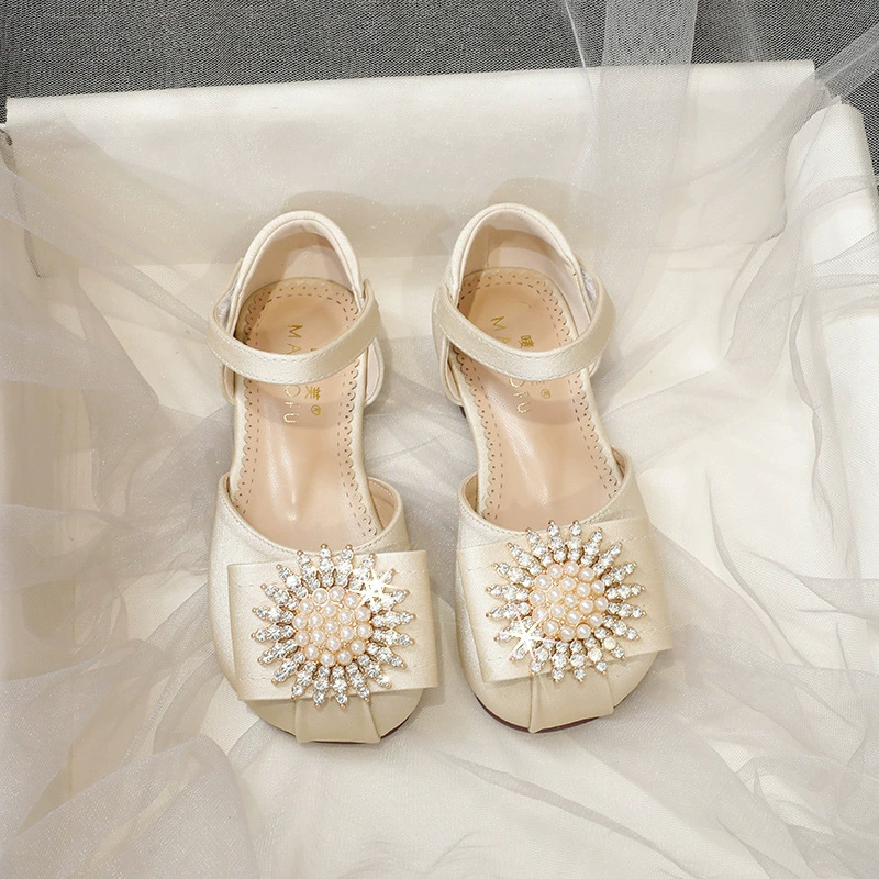 Баотоу сандалии для девочек 2024 новые летние иностранные модные детские кроссовки принцессы