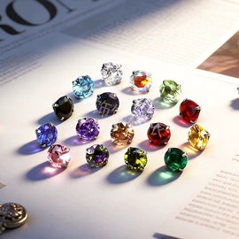 唇饰;手镯;耳钉