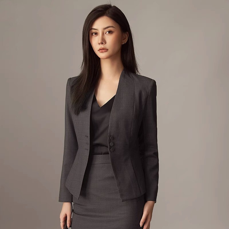 Suit and Skirt Set for Women 2023 Autumn New Style Gray Textured Fashionable Women's Clothing Elegant Goddess Style Professional Attire