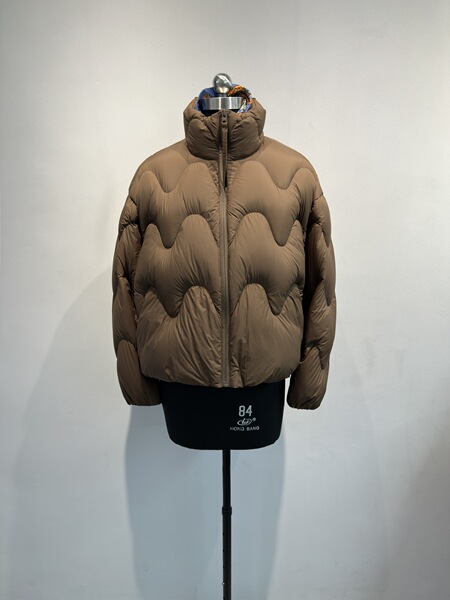 Velvet demi-season down jacket