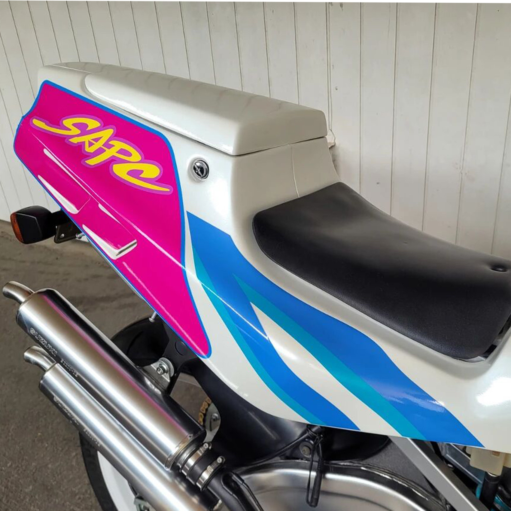 Suitable for Suzuki Rgv250 Rgv/Vj22 Rear Seat Cushion Assembly, Rear Hump, Rear Tail Cover Modification Parts
