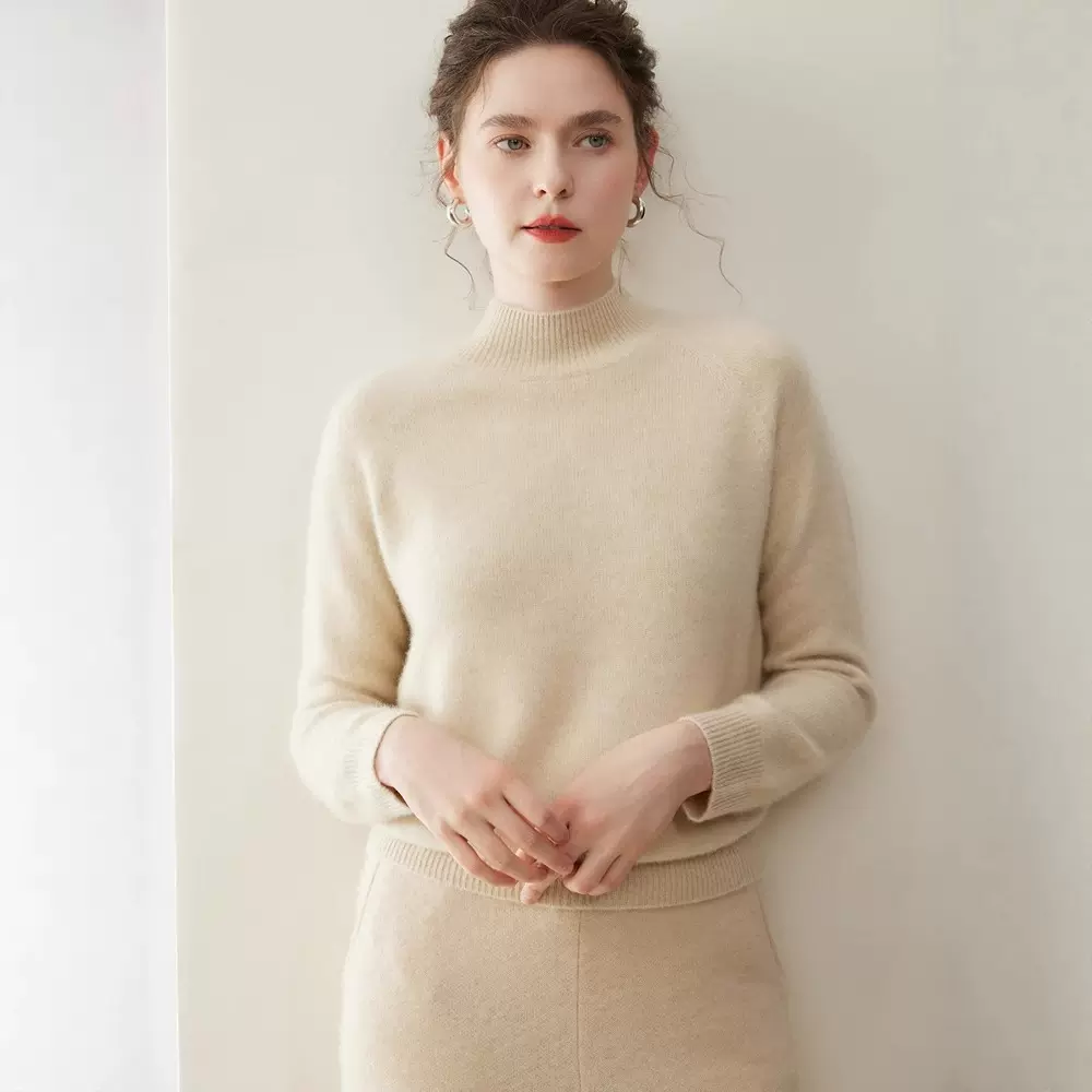 2025秋冬新款100纯山羊绒半高圆领百搭女加厚宽松软糯百搭针织衫