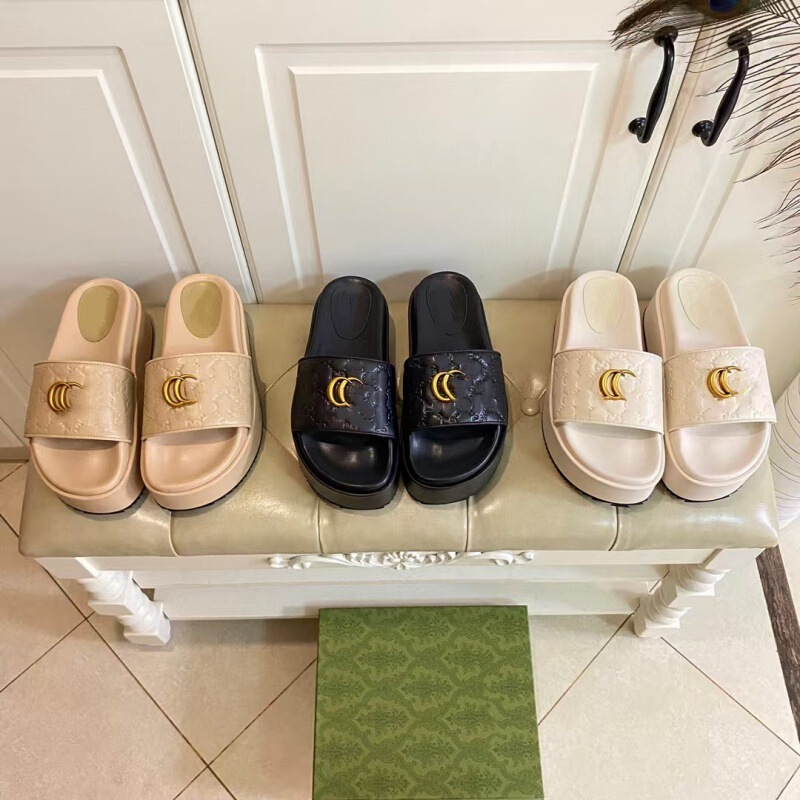 high quality New Europe, America, Middle East, Dubai, Netherlands, Turkey, Vietnam, Cambodia Metal Logo Thick Bottom Trags