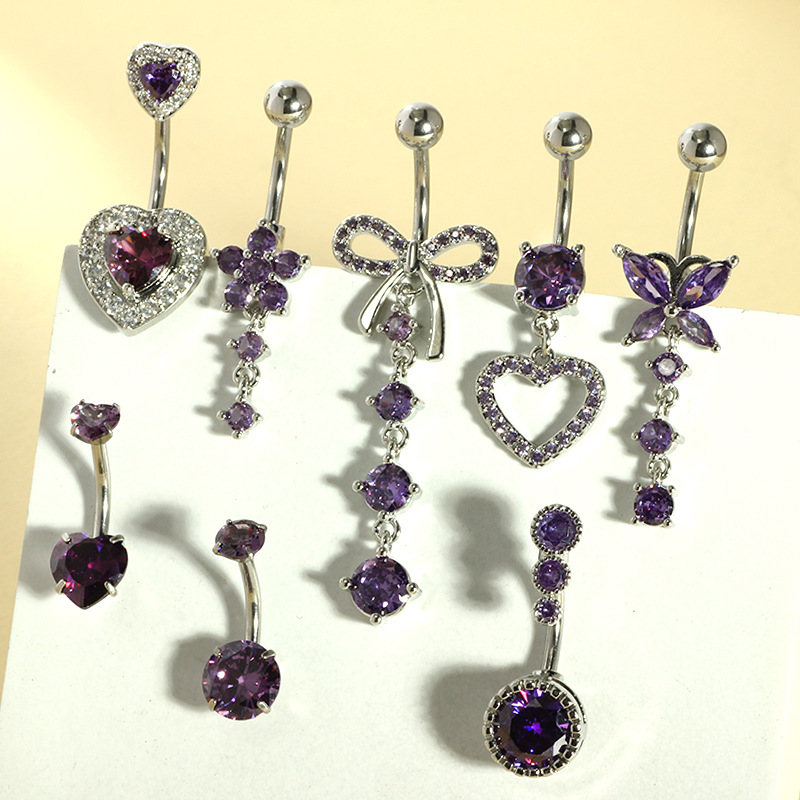 16G labret stud size and finish detail