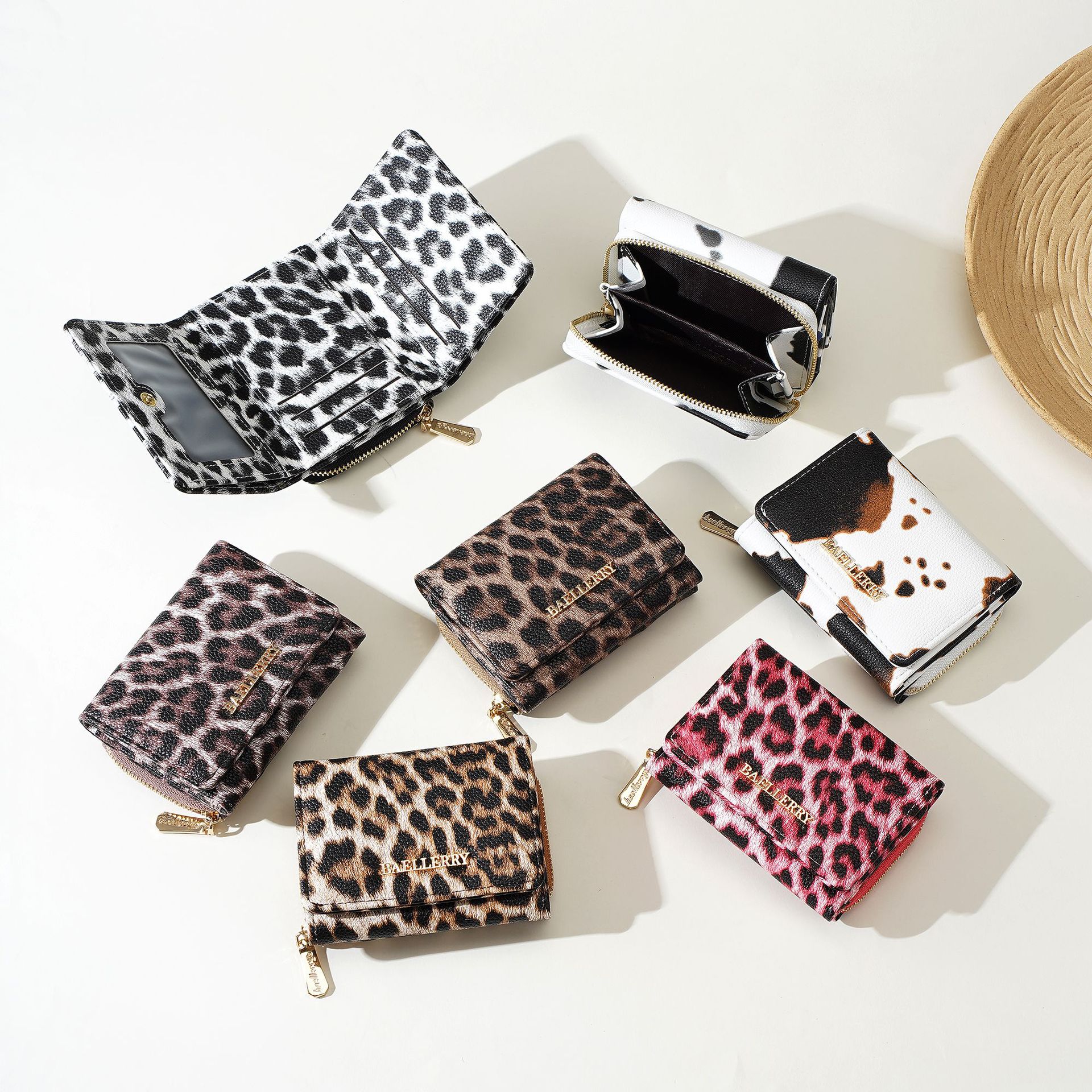 Baellerry leopard print wallet for women, short style with zipper and clasp, multiple card slots, coin purse, fashionable wallet, cross-border
