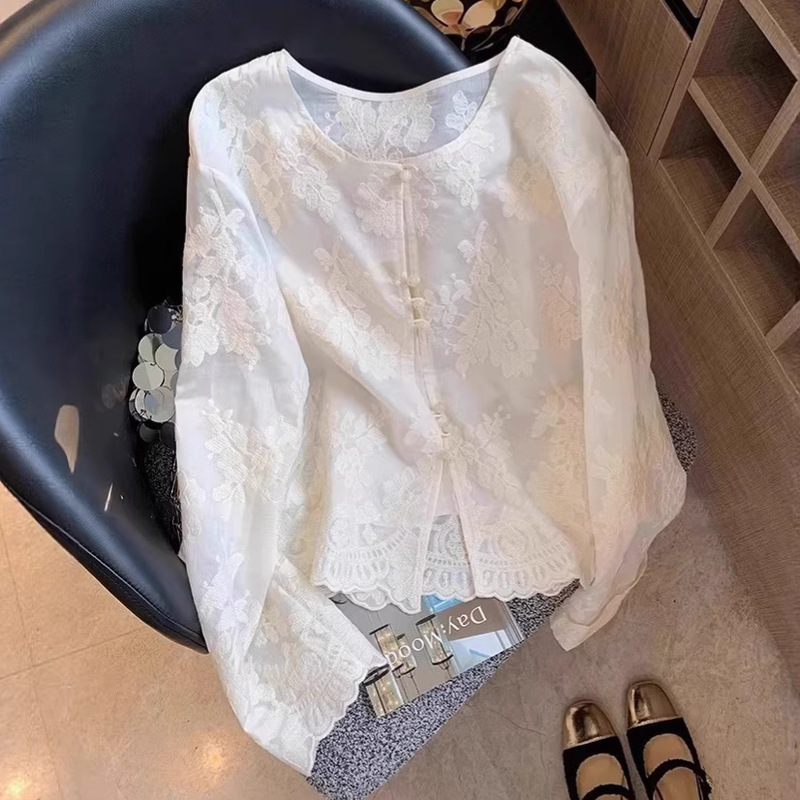 New Chinese Style White Lace Shirt with Button Closure for Women, Loose Fit, 2026 Summer Thin Sun Protection Top A3661