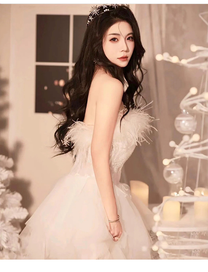 Váy dạ hội lông vũ trắng tay ngắn thắt eo — Màu trắng chi tiết 9